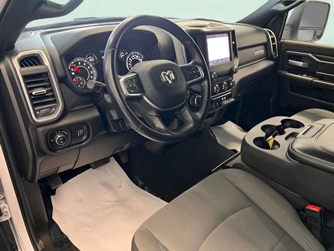 Used 2024 RAM 2500 Big Horn w/ Bed Utility Group image 15
