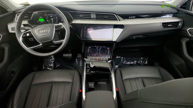 Used 2024 Audi Q8 e-tron Premium AWD/4WD image 56