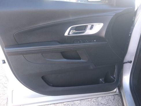 Used 2016 Chevrolet Equinox LS image 8