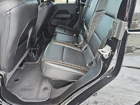 Certified 2023 Jeep Gladiator Overland image 17