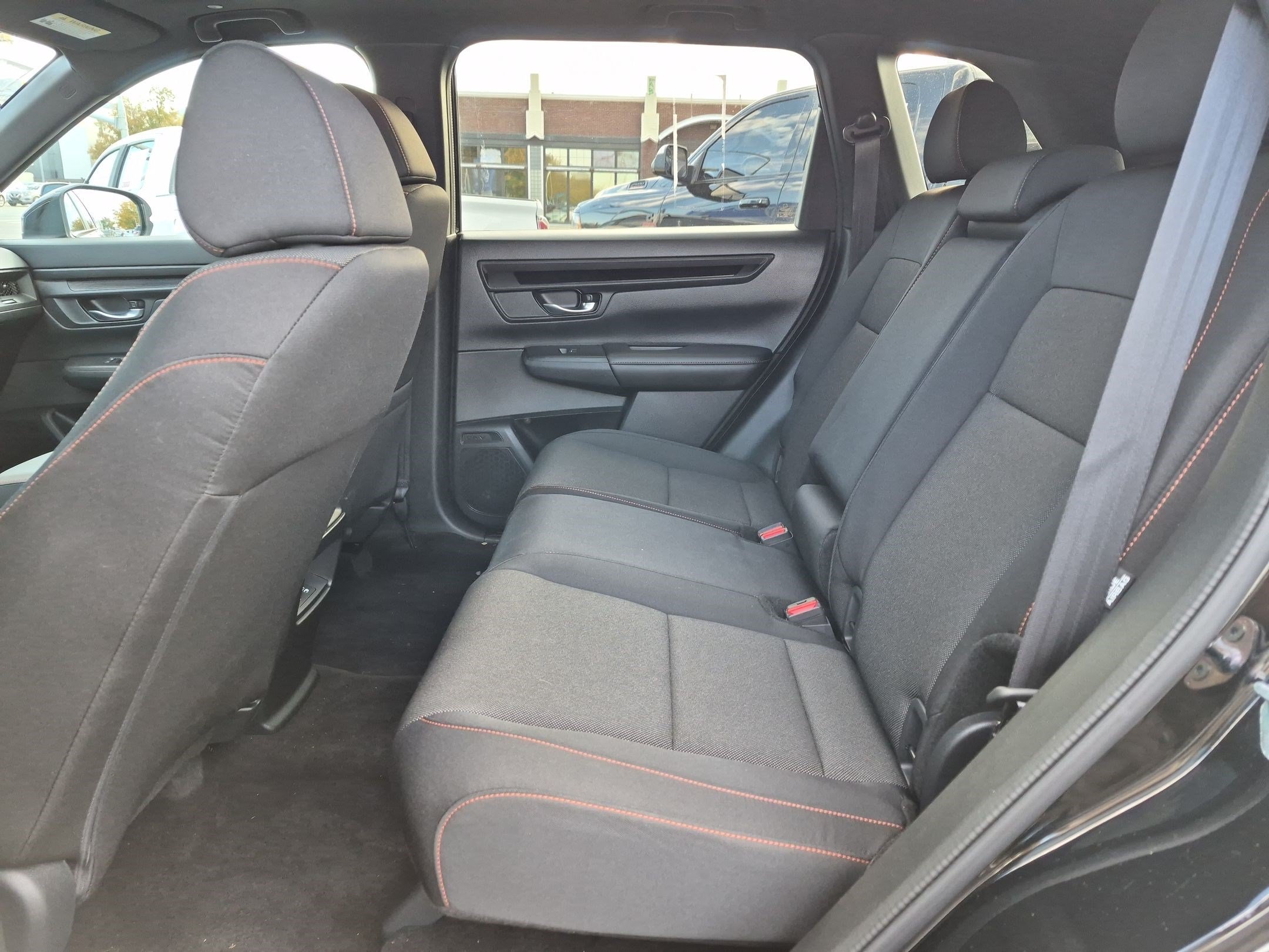 Used 2025 Honda CR-V Sport image 28