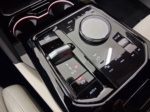 New 2026 BMW 530i w/ Premium Package RWD image 17