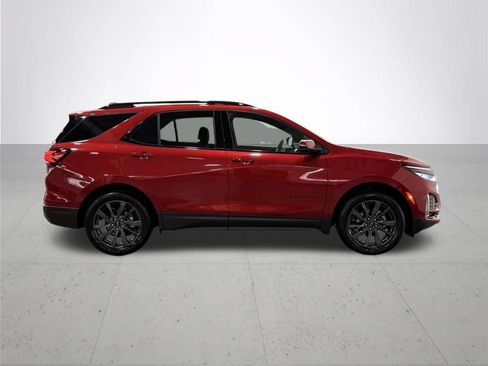 Certified 2023 Chevrolet Equinox RS w/ RS Leather Package AWD/4WD image 10