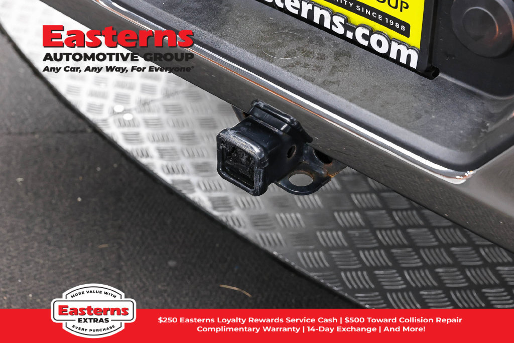 Used 2023 Chevrolet Silverado 1500 LT AWD/4WD image 25