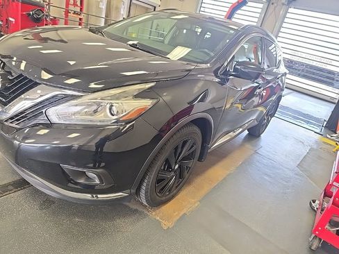 Used 2017 Nissan Murano Platinum w/ Platinum Technology Package FWD image 3