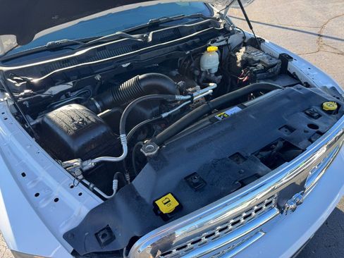Used 2017 RAM 1500 Laramie AWD/4WD image 24
