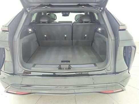 Used 2025 Cadillac Lyriq Sport AWD/4WD image 14