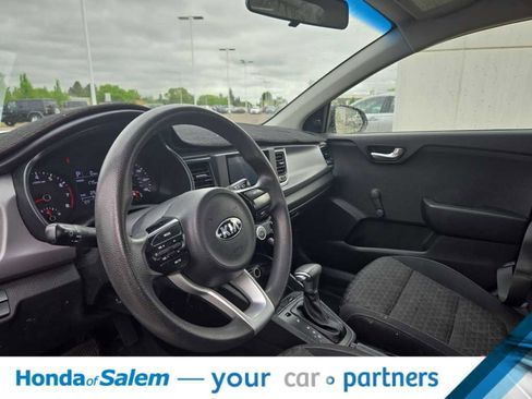 Used 2018 Kia Rio LX FWD image 2