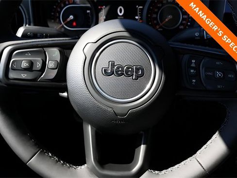New 2025 Jeep Gladiator Mojave w/ Safety Group image 20