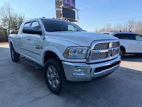 Used 2017 RAM 3500 Laramie image 22