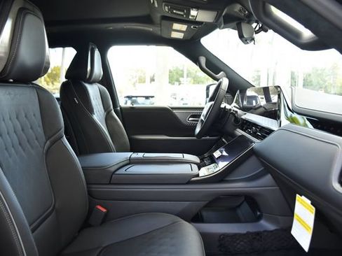 New 2026 INFINITI QX80 Autograph w/ Premium Cargo Package image 36