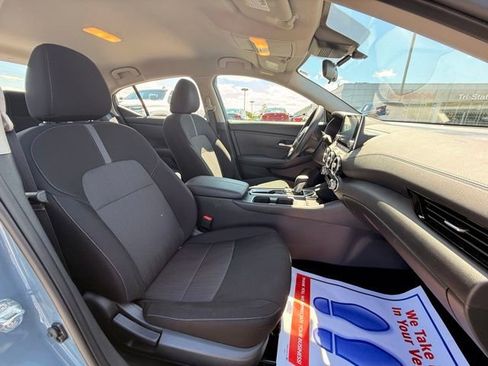 Certified 2024 Nissan Sentra SV FWD image 18