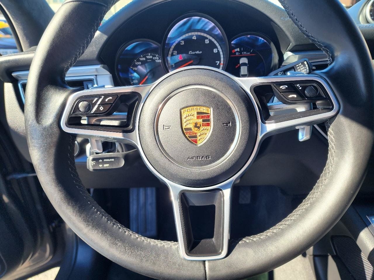 Used 2015 Porsche Macan Turbo AWD/4WD image 20