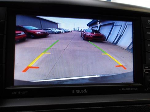 Used 2018 Dodge Grand Caravan GT image 26