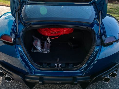 Certified 2024 Ferrari Roma image 12