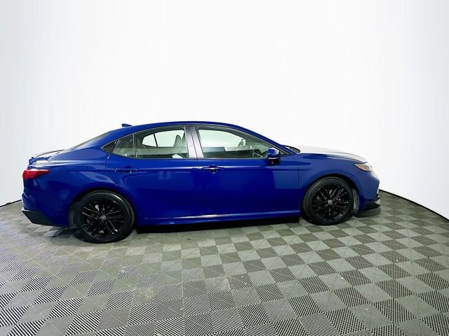 Certified 2025 Toyota Camry SE FWD image 9