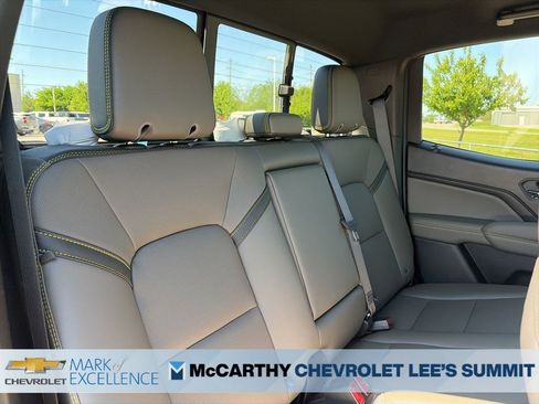 New 2026 Chevrolet Colorado ZR2 AWD/4WD image 38