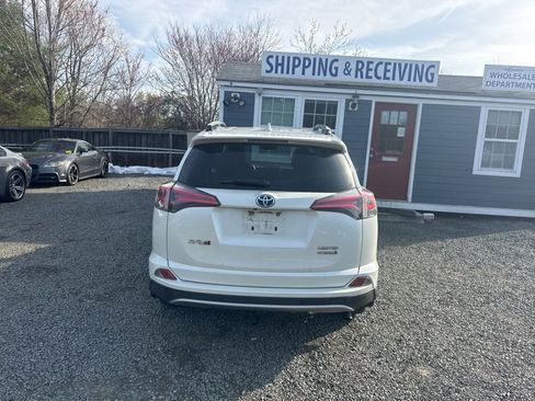 Used 2018 Toyota RAV4 Limited w/ Advanced Technology Package image 6