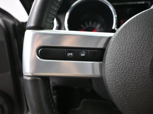 Used 2006 Ford Mustang GT Premium RWD image 25