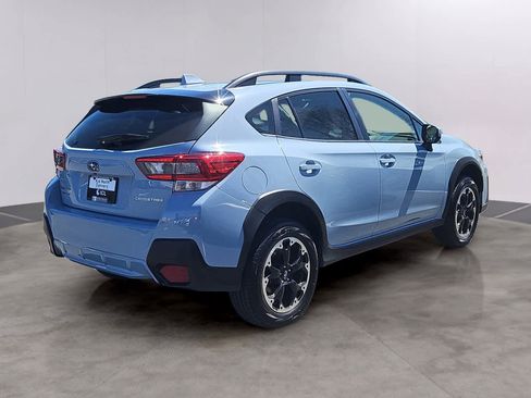 Used 2023 Subaru Crosstrek 2.0i Premium AWD/4WD image 4