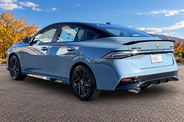 New 2027 Nissan Sentra SR w/ SR All Weather Package FWD image 3