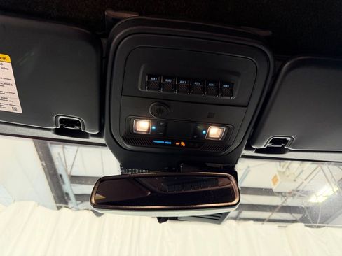 Used 2023 Ford Bronco Wildtrak AWD/4WD image 18