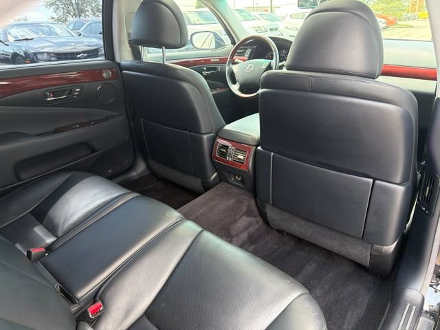Used 2007 Lexus LS 460 L RWD image 22