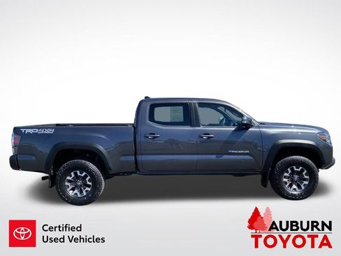 Used 2021 Toyota Tacoma TRD Off-Road w/ Technology Package AWD/4WD image 9
