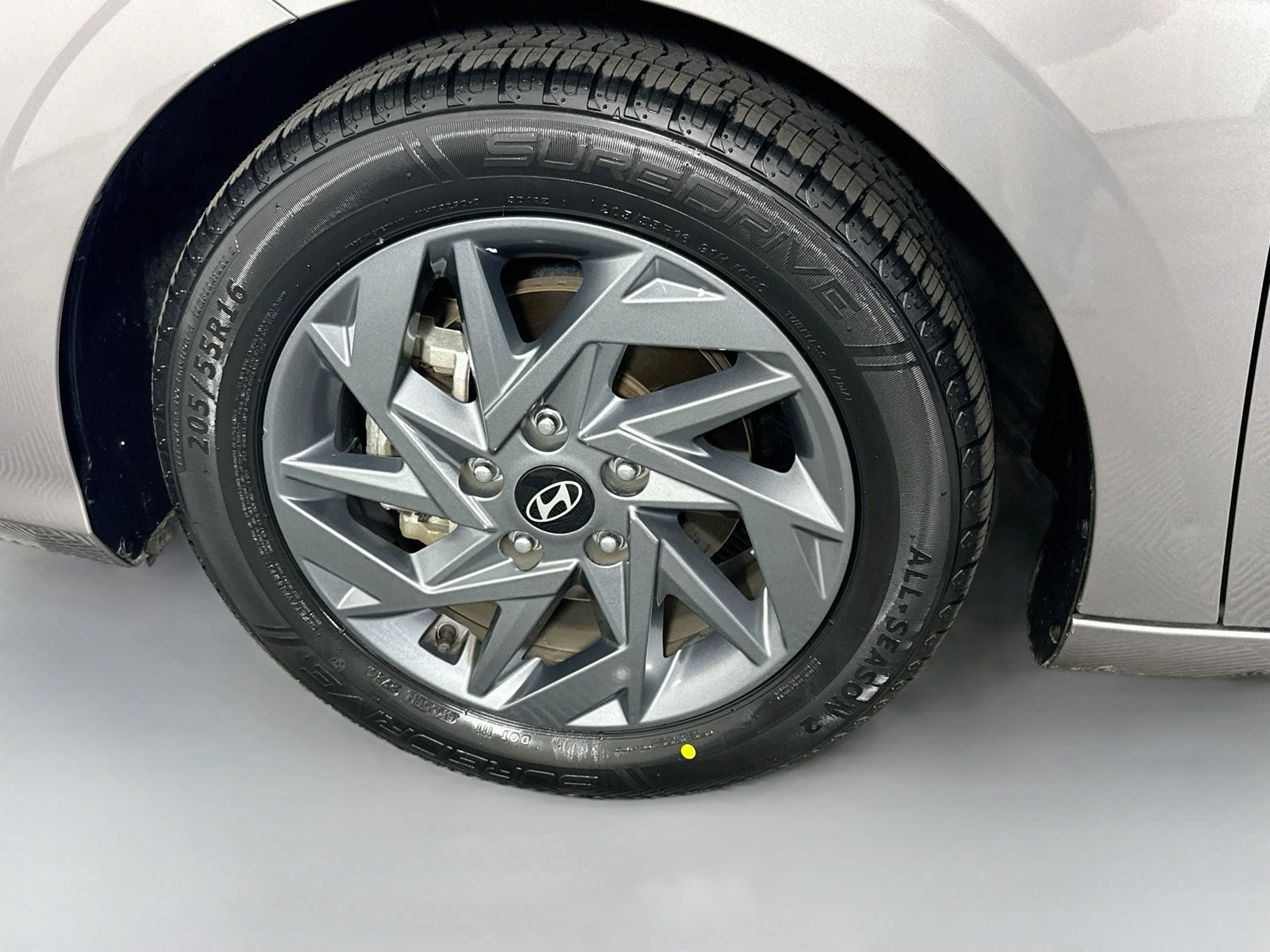 Used 2024 Hyundai Elantra SEL FWD image 30