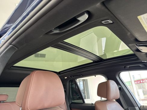 Used 2022 BMW X5 xDrive45e w/ M Sport Package image 52