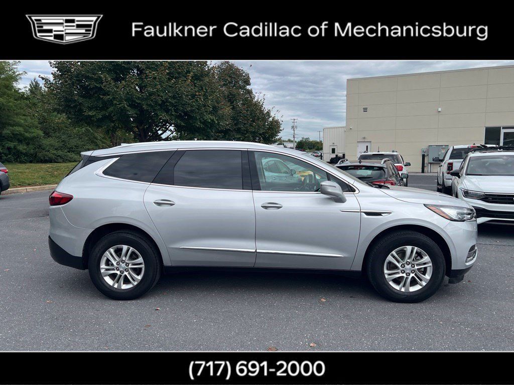 Used 2020 Buick Enclave Essence w/ Sound and Sites Package FWD image 4