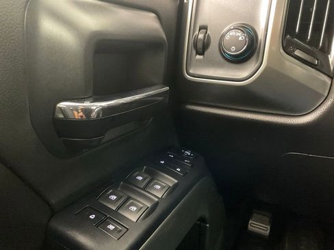 Used 2018 Chevrolet Silverado 1500 LT RWD image 17