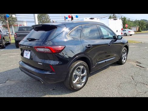 Certified 2024 Ford Escape ST-Line w/ Tech Pack #1 AWD/4WD image 8
