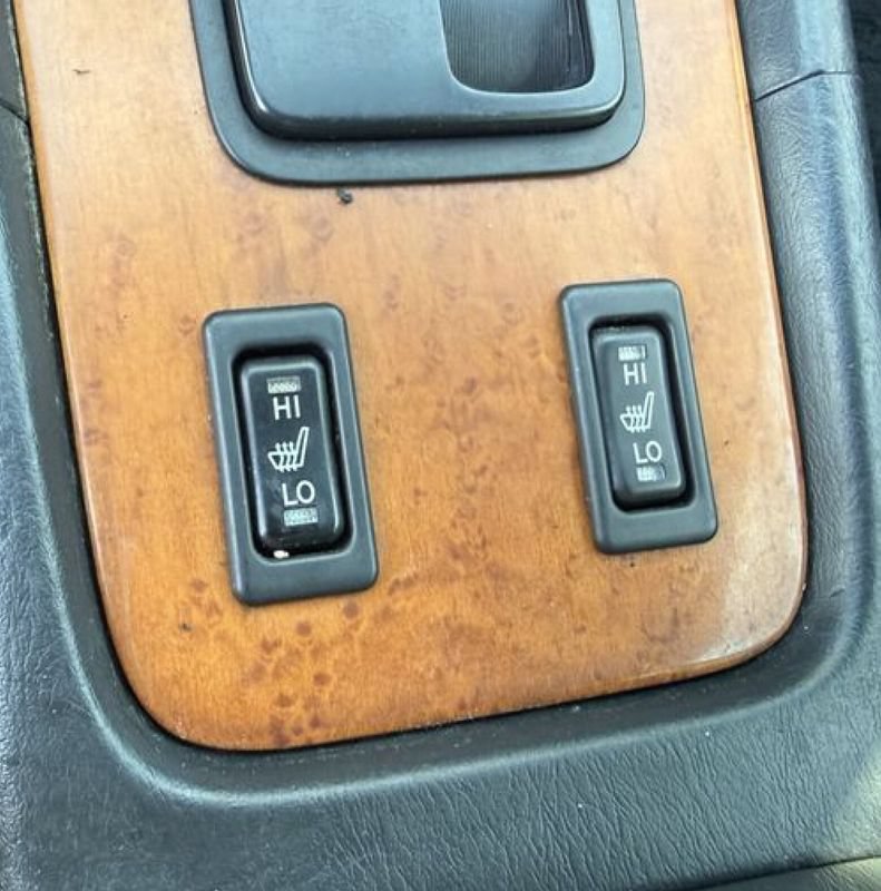 Used 2001 Lexus ES 330 FWD image 17