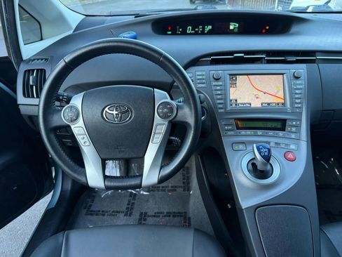 Used 2012 Toyota Prius Five image 17