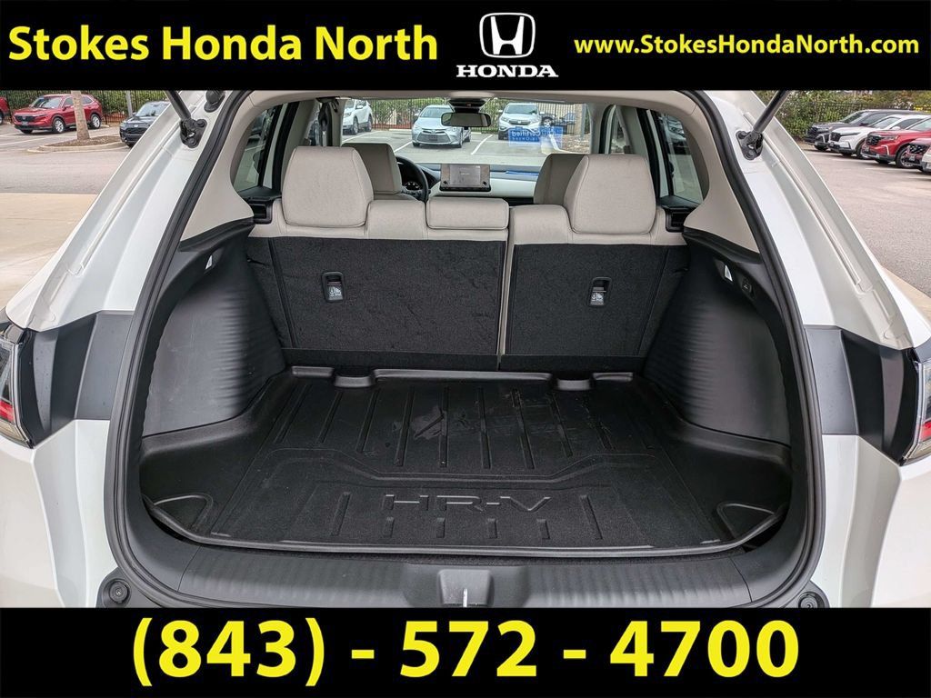 Certified 2025 Honda HR-V LX image 15