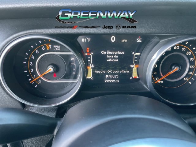 Used 2018 Jeep Wrangler Unlimited Sahara AWD/4WD image 29