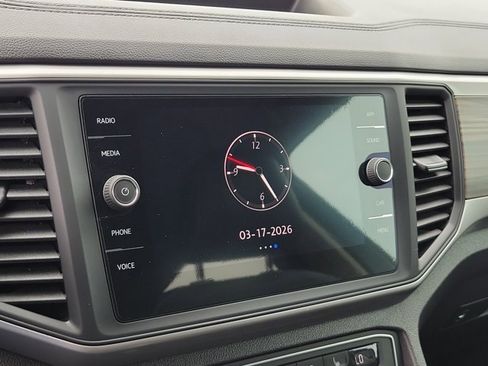 Used 2021 Volkswagen Atlas SE image 31