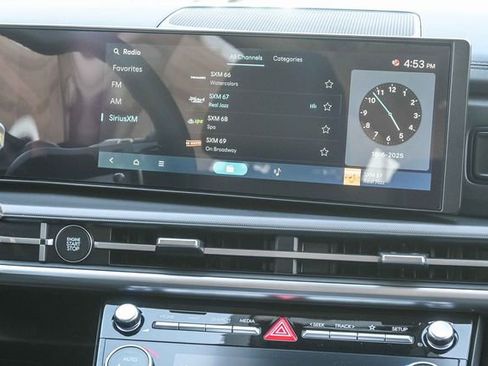 New 2026 Hyundai Santa Fe SEL AWD/4WD image 17