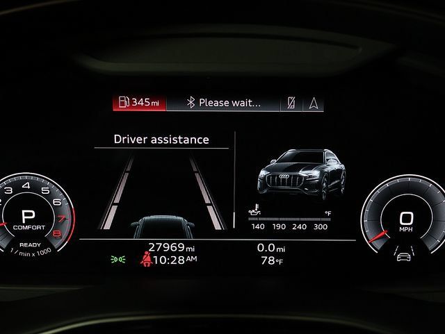 Used 2023 Audi Q8 Premium w/ Convenience Package AWD/4WD image 18