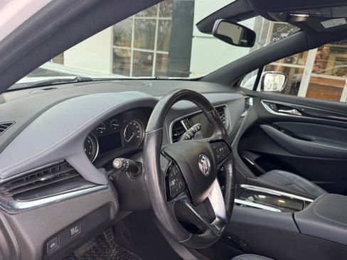 Certified 2023 Buick Enclave Essence FWD image 25