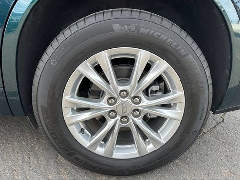 Certified 2024 Cadillac XT6 Luxury FWD image 5