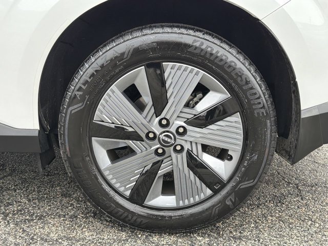 Certified 2025 Nissan Murano SL w/ Cargo Package AWD/4WD image 11