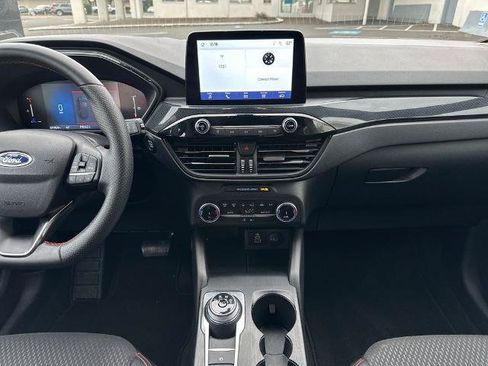 Used 2025 Ford Escape ST-Line FWD image 18