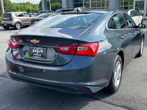 Used 2020 Chevrolet Malibu LS FWD image 3