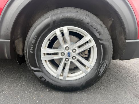 Certified 2021 Ford Explorer XLT AWD/4WD image 24