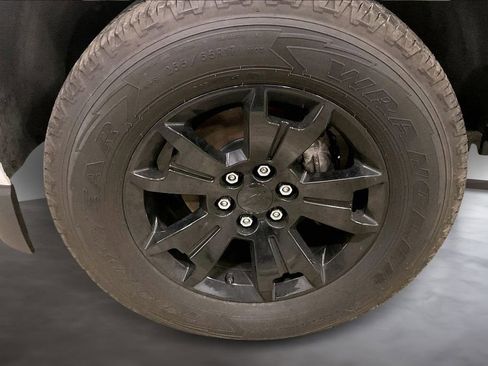 Used 2019 Chevrolet Colorado W/T image 8