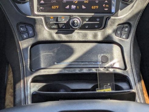 Used 2016 GMC Yukon Denali w/ Open Road Package image 20