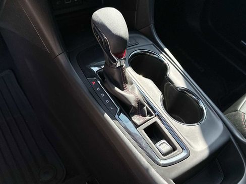 Used 2024 Chevrolet Equinox RS w/ RS Leather Package FWD image 37