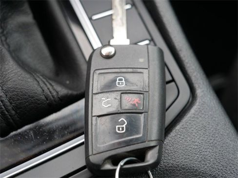 Used 2019 Volkswagen Jetta S w/ Driver Assistance Package image 36